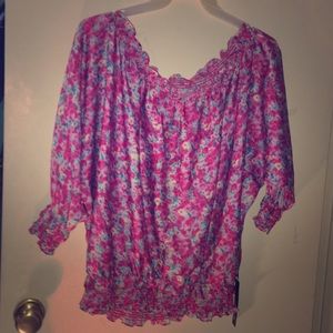 BRAND NEW !!!! Willi Smith Floral Blouse